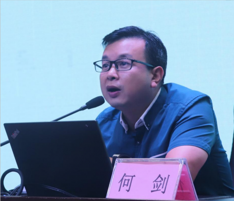 个人照片未上传